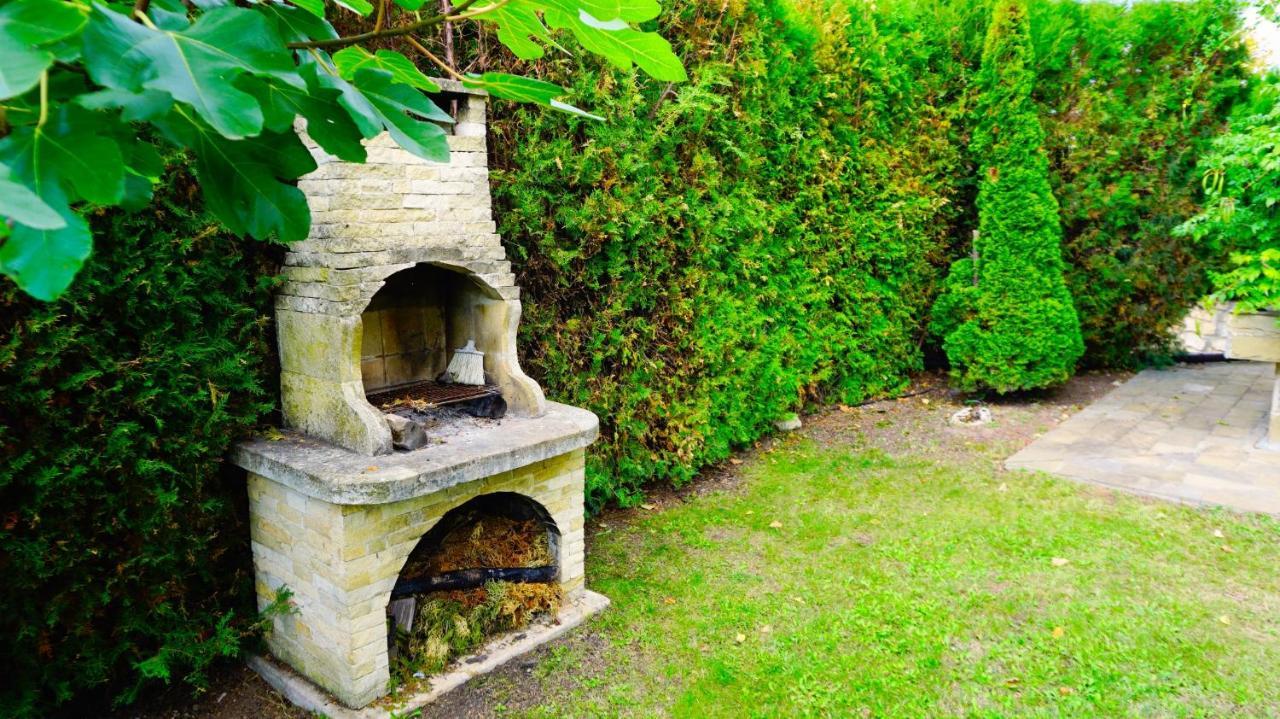 Вила Афина - Villa Afina Μπαλτσίκ Εξωτερικό φωτογραφία